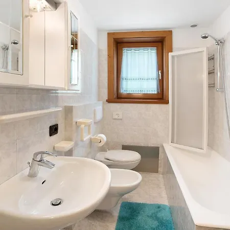 Bait Dal Cucu App Canton Λιβίνιο